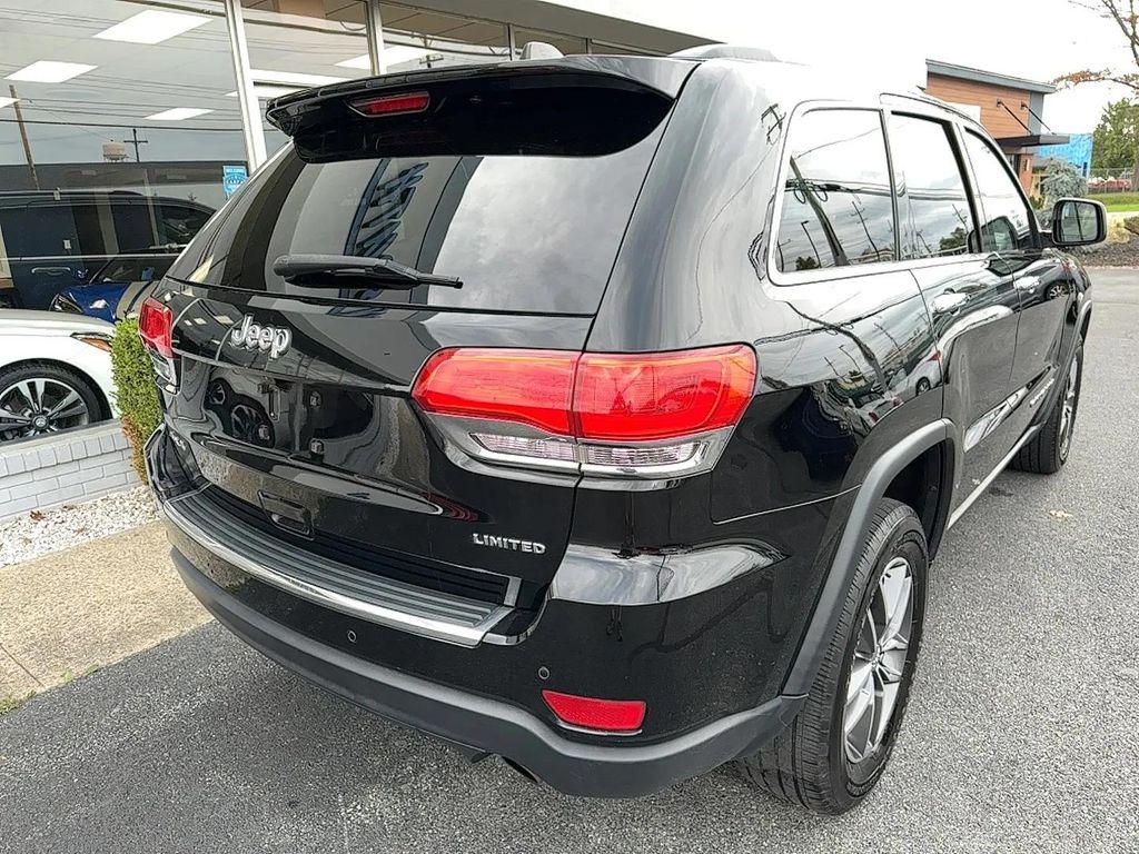 used 2018 Jeep Grand Cherokee car, priced at $15,885