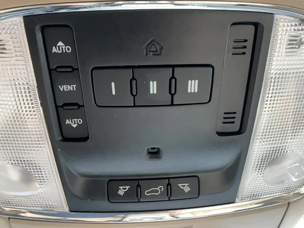 used 2018 Jeep Grand Cherokee car, priced at $15,885
