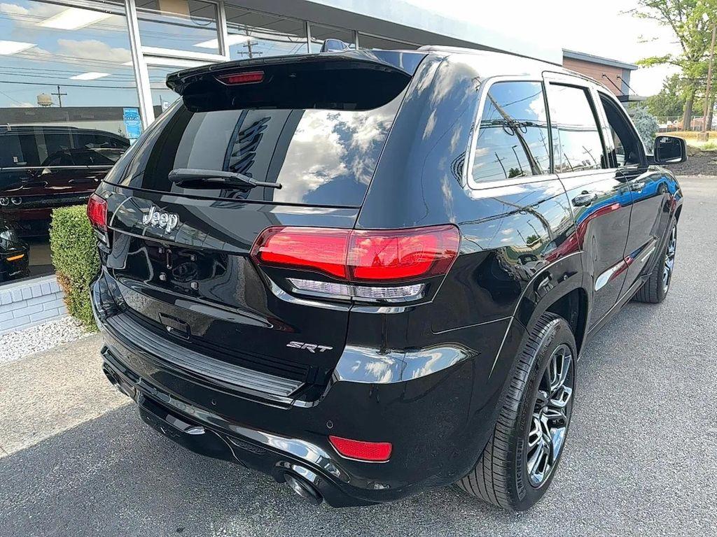 used 2015 Jeep Grand Cherokee car, priced at $32,885