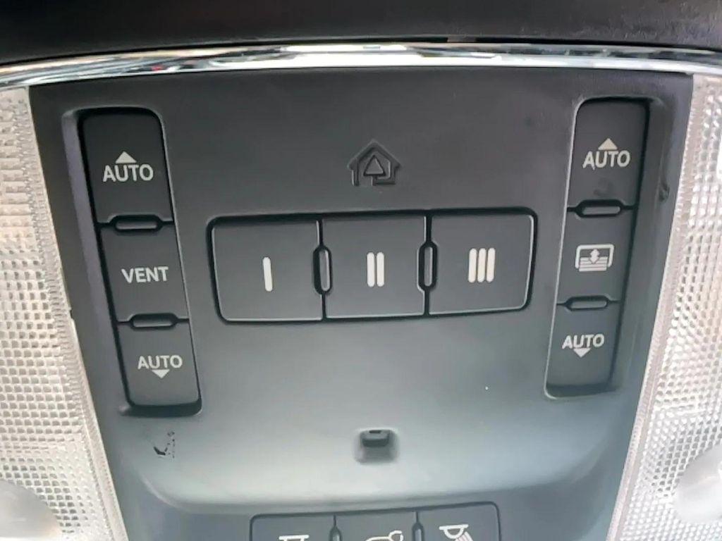 used 2015 Jeep Grand Cherokee car, priced at $32,885