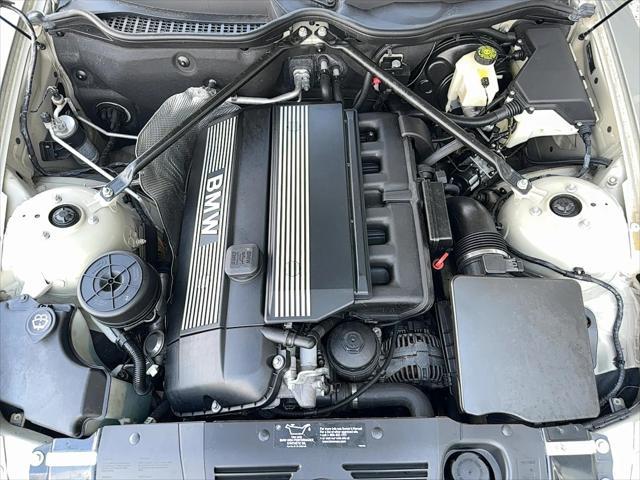 used 2004 BMW Z4 car, priced at $10,988