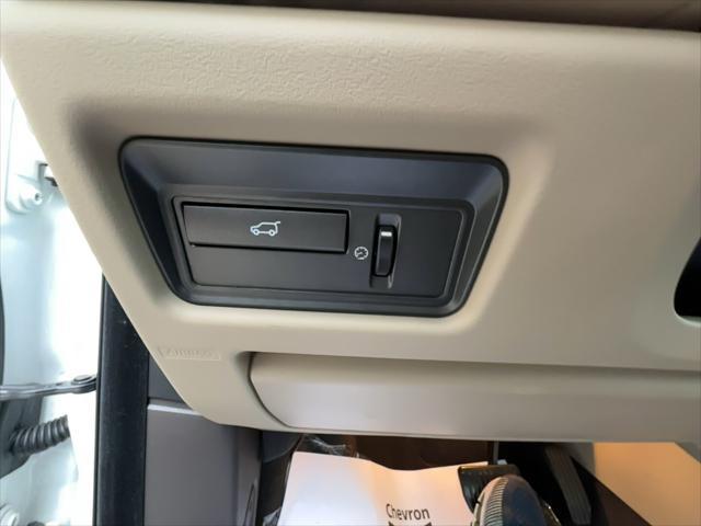 used 2015 Land Rover Range Rover Evoque car, priced at $16,988
