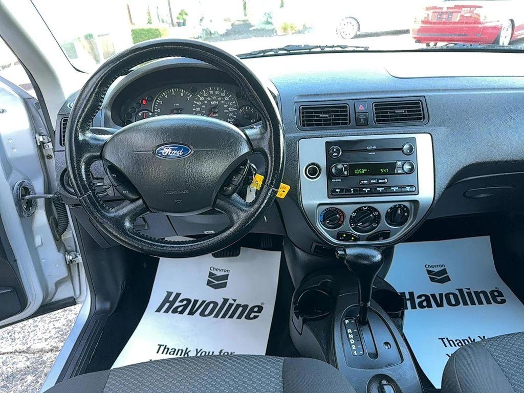 used 2007 Ford Focus car, priced at $5,885