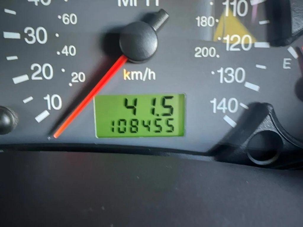 used 2007 Ford Focus car, priced at $5,885