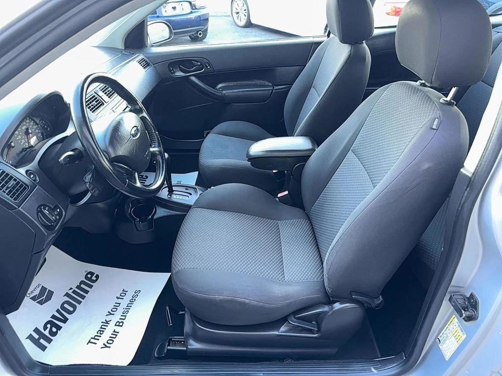 used 2007 Ford Focus car, priced at $5,885