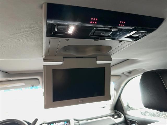 used 2018 Chevrolet Suburban car, priced at $26,885