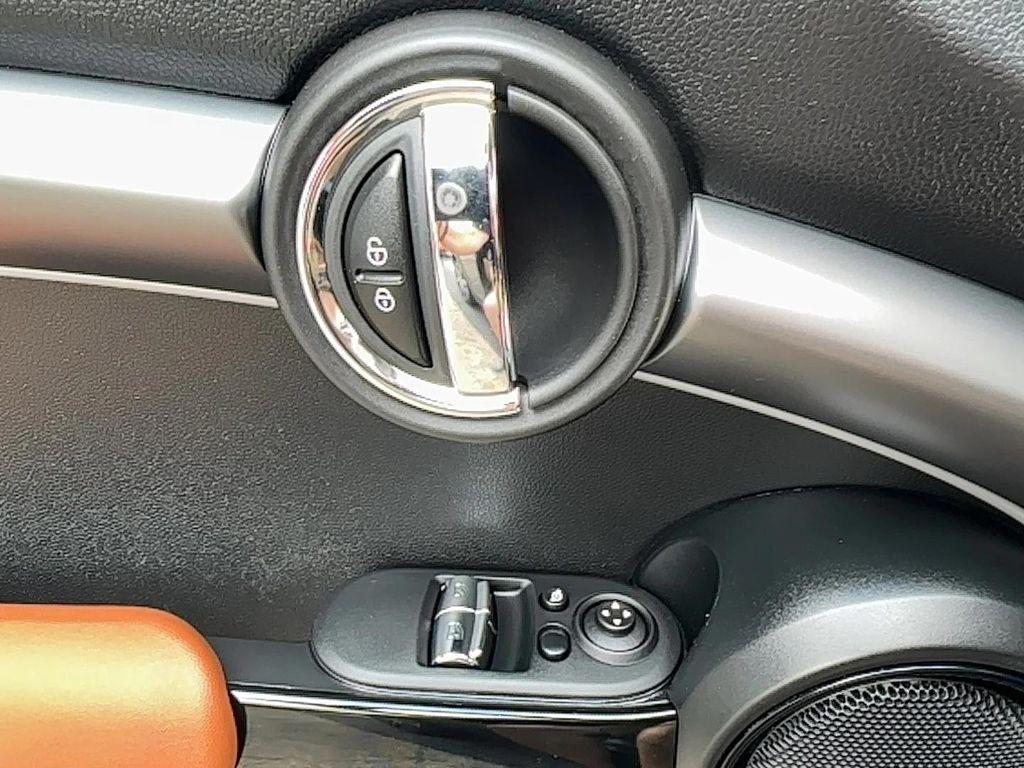 used 2024 MINI Hardtop car, priced at $29,988