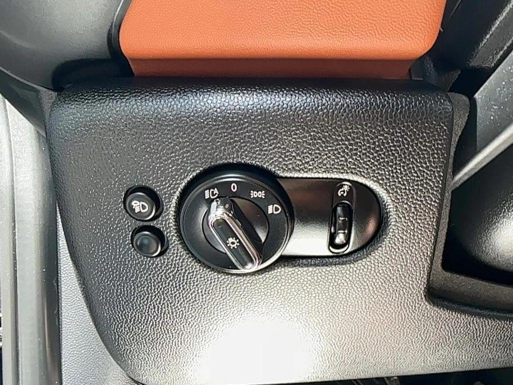 used 2024 MINI Hardtop car, priced at $29,988