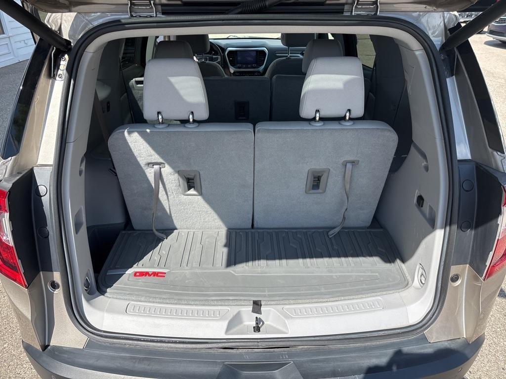 used 2023 GMC Acadia car, priced at $26,895