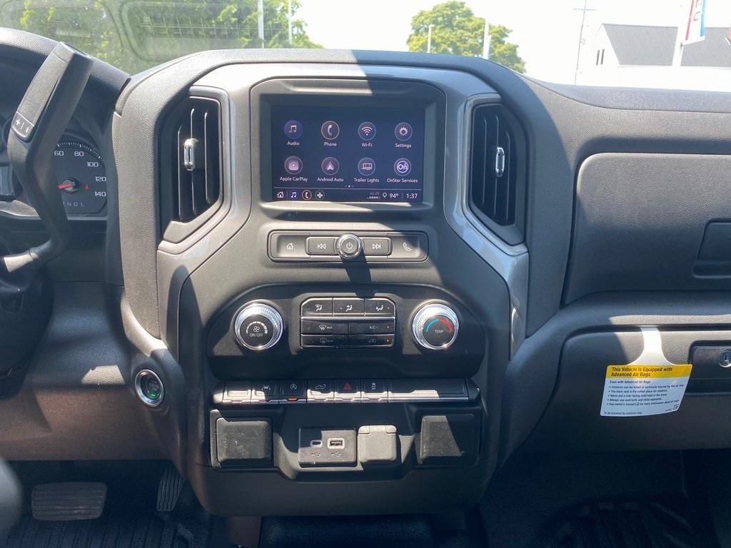 new 2025 GMC Sierra 1500 car, priced at $41,340