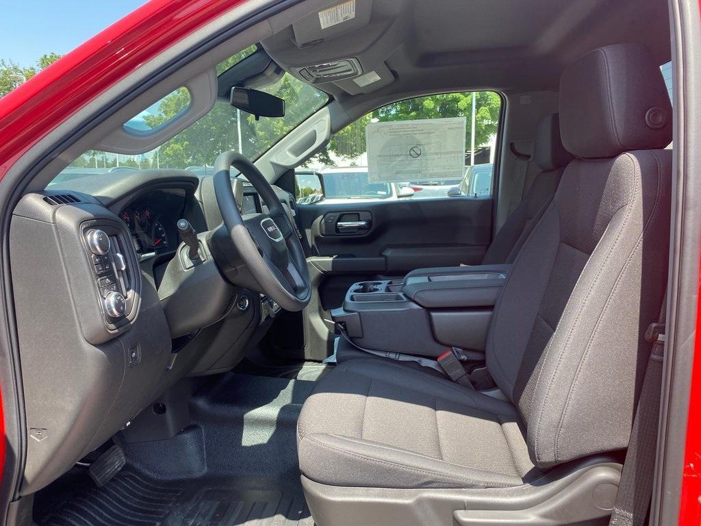 new 2025 GMC Sierra 1500 car, priced at $41,340