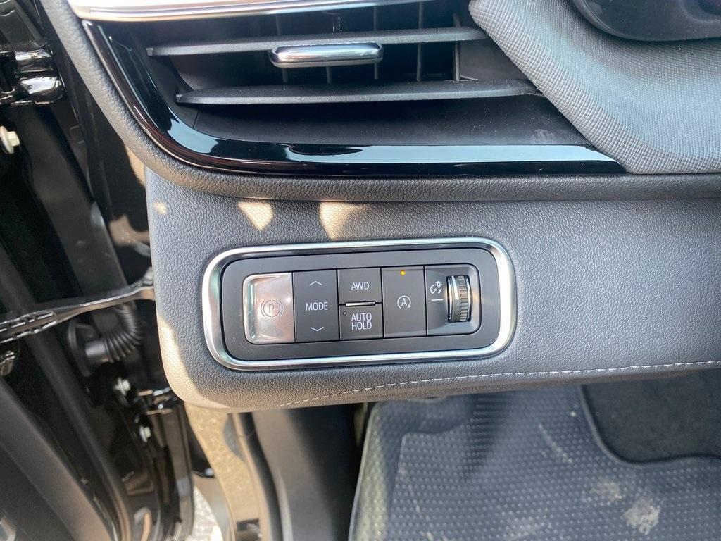 new 2025 Buick Enclave car, priced at $47,697