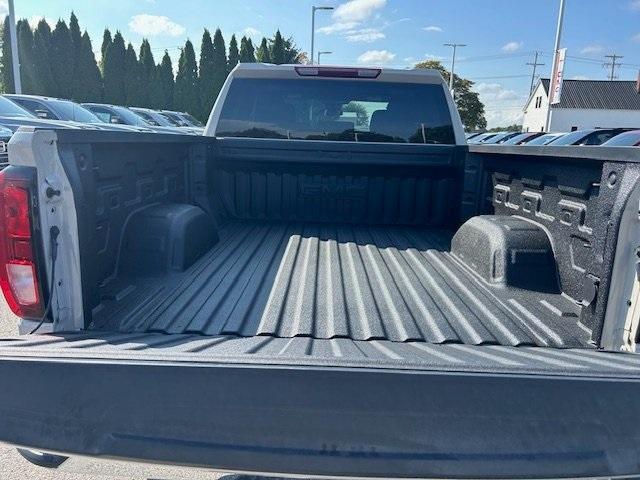 new 2026 GMC Sierra 1500 car, priced at $47,338