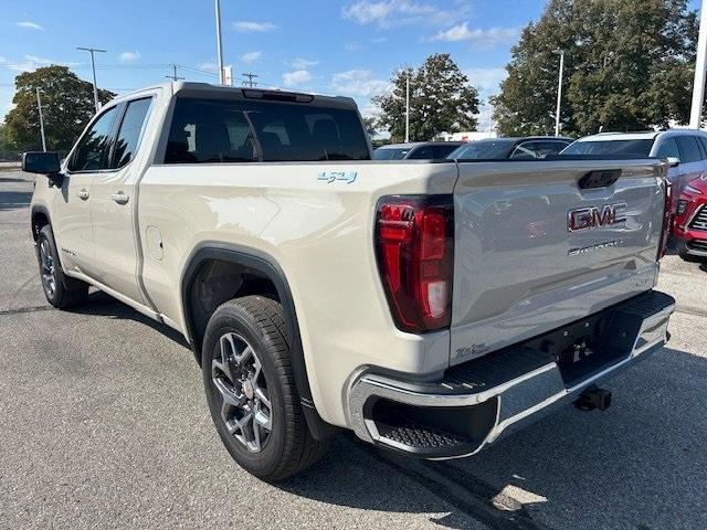 new 2026 GMC Sierra 1500 car, priced at $47,338