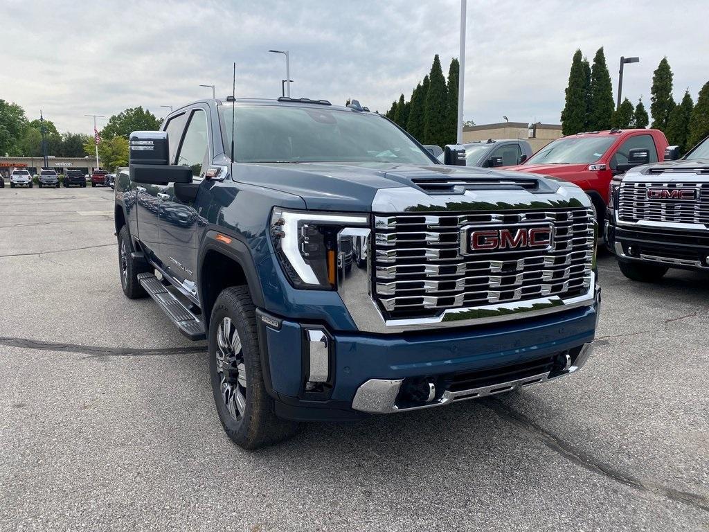 new 2025 GMC Sierra 2500 car, priced at $79,267