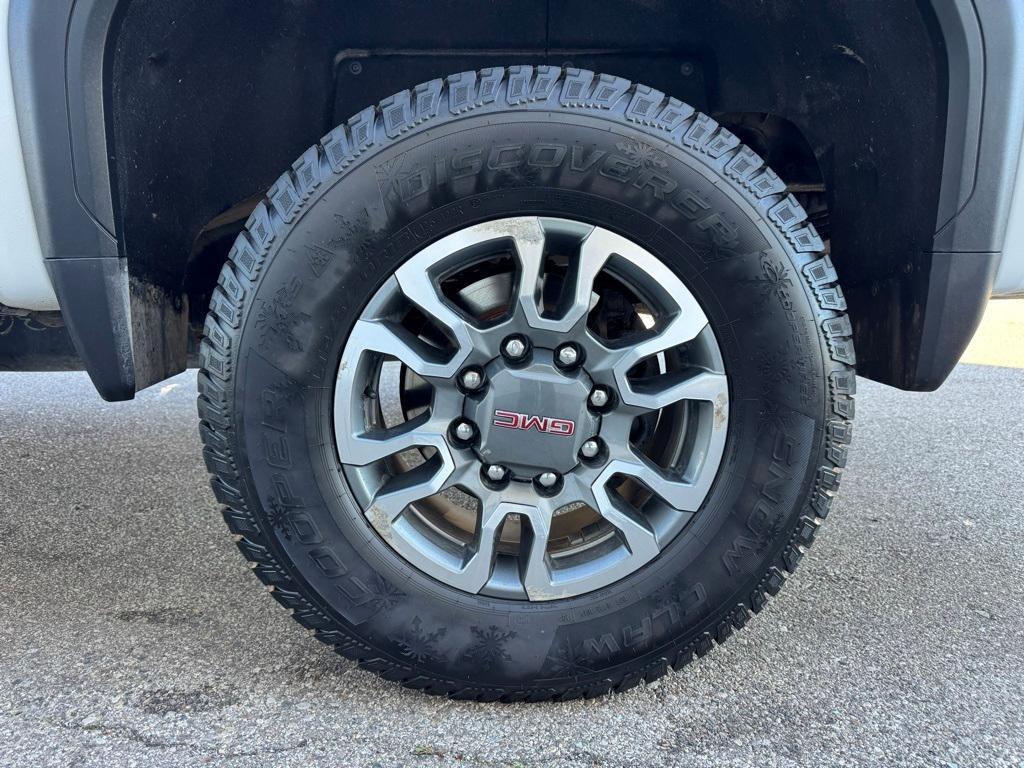 used 2022 GMC Sierra 2500 car, priced at $51,995