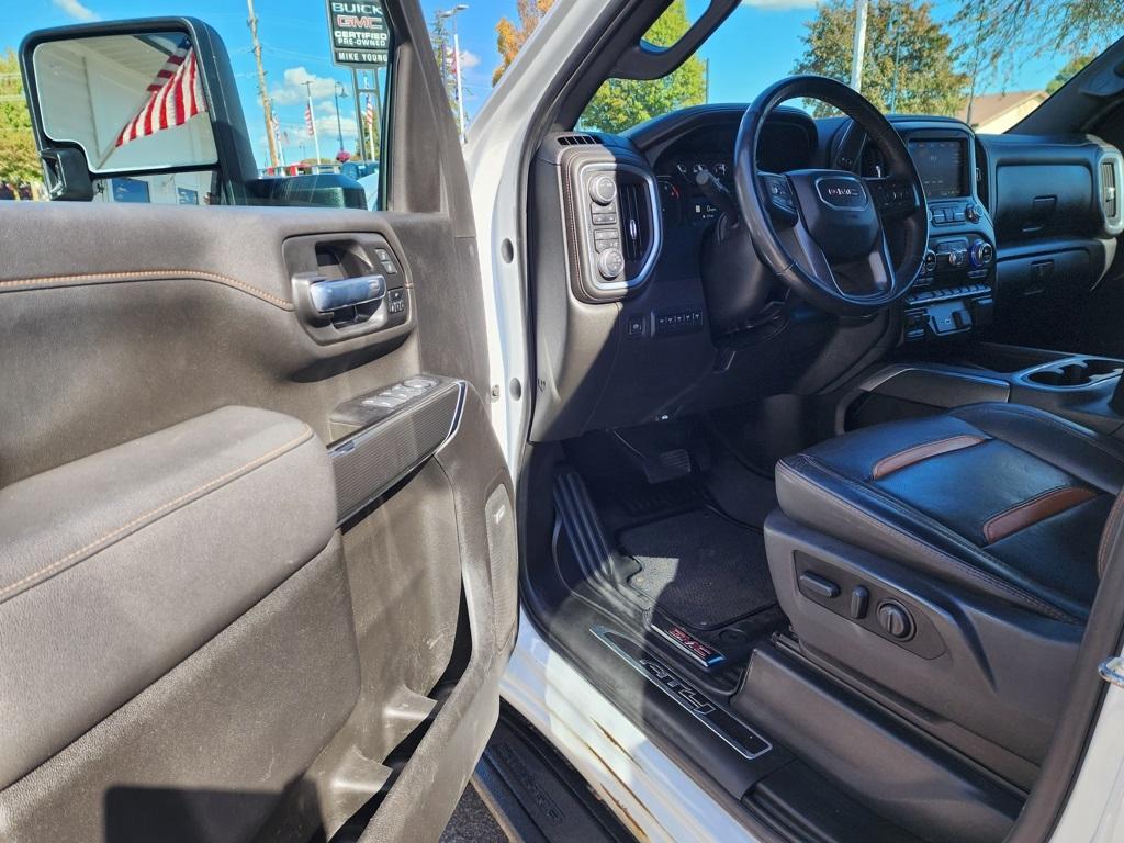 used 2022 GMC Sierra 2500 car, priced at $51,995
