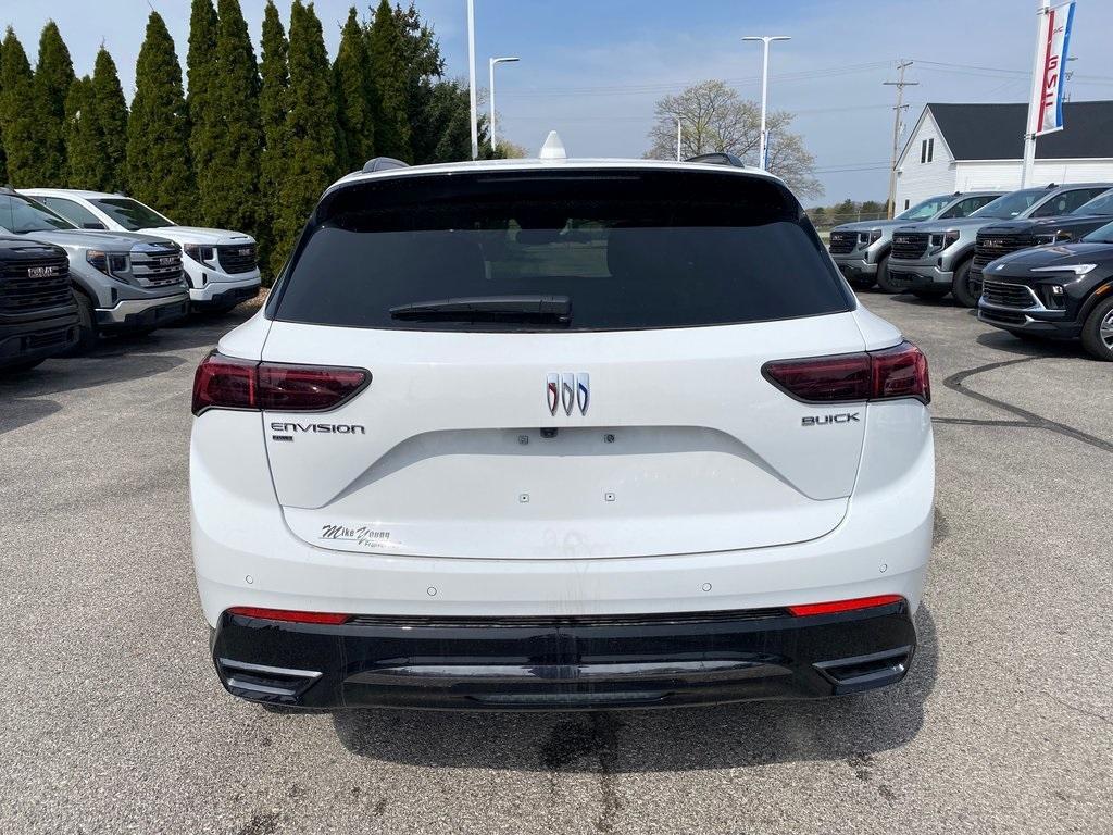new 2025 Buick Envision car, priced at $39,918