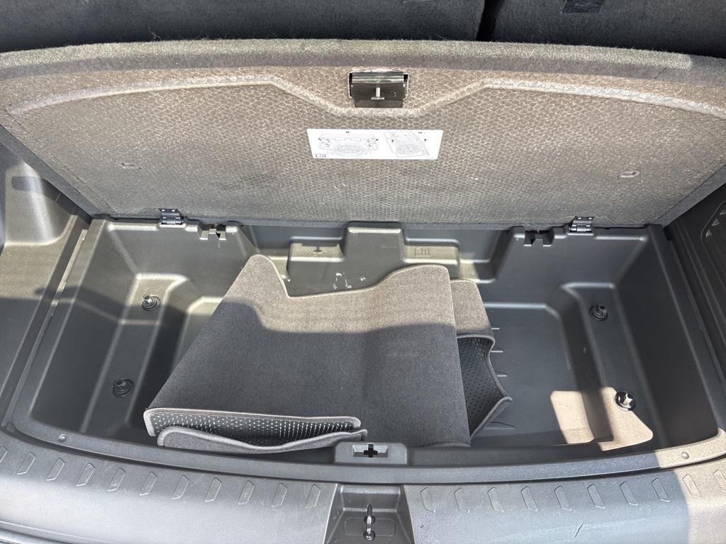 used 2019 Chevrolet Traverse car, priced at $17,495