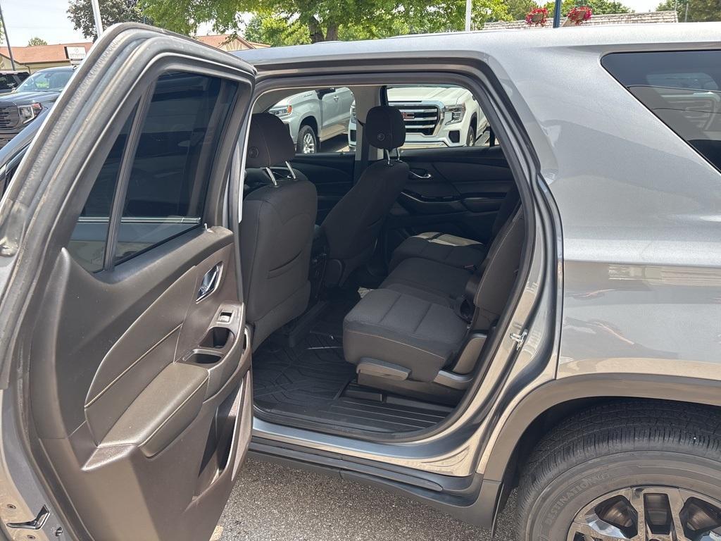 used 2019 Chevrolet Traverse car, priced at $17,495