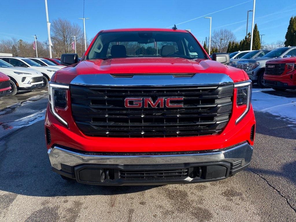 new 2025 GMC Sierra 1500 car, priced at $38,947