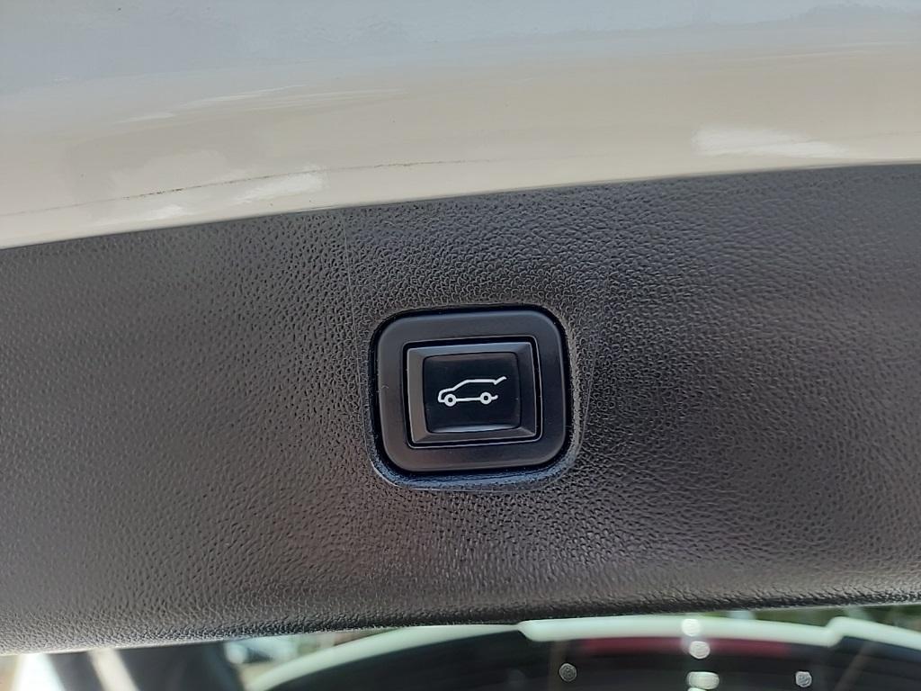 used 2022 Chevrolet Blazer car, priced at $24,495