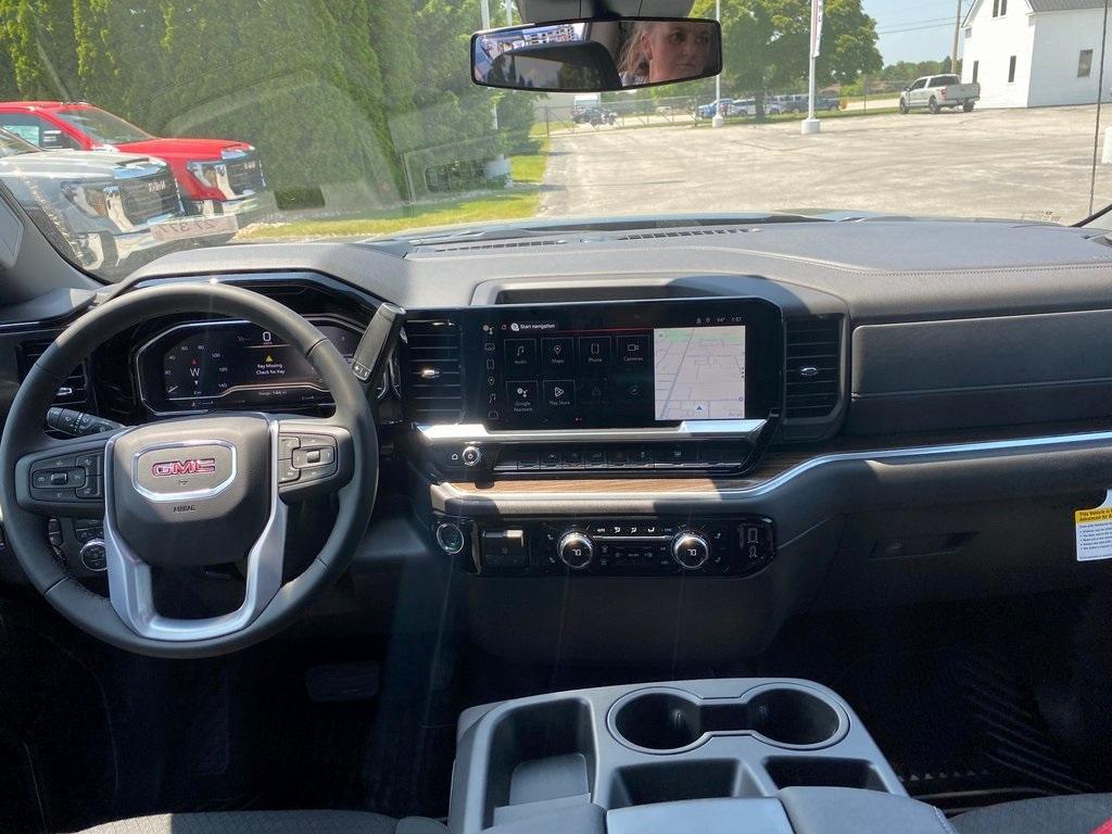 new 2025 GMC Sierra 1500 car, priced at $48,538