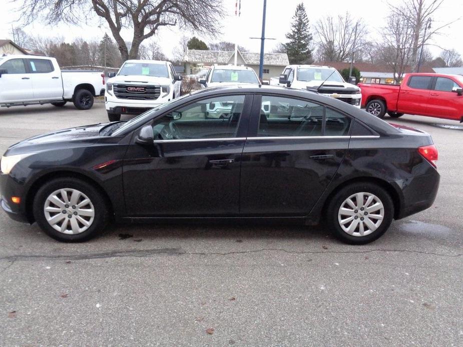 used 2011 Chevrolet Cruze car, priced at $3,750