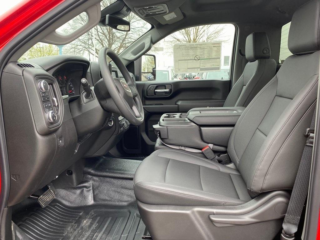 new 2025 GMC Sierra 2500 car, priced at $56,138