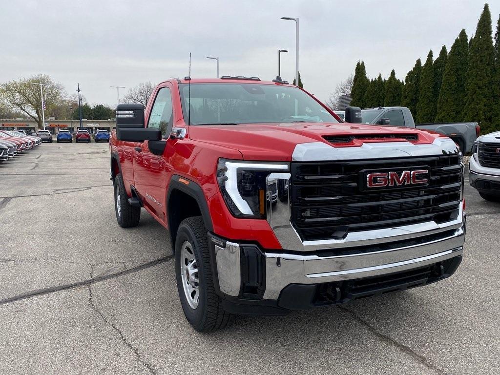 new 2025 GMC Sierra 2500 car, priced at $56,138