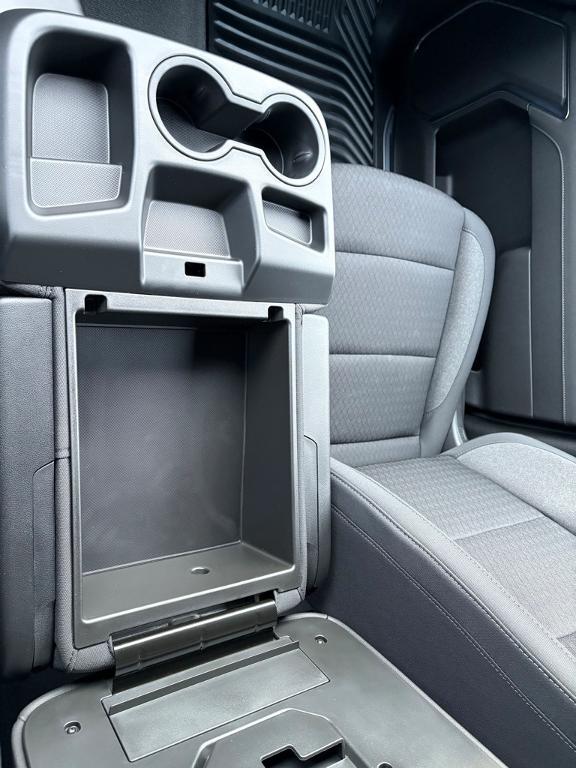 new 2026 GMC Sierra 1500 car, priced at $48,433