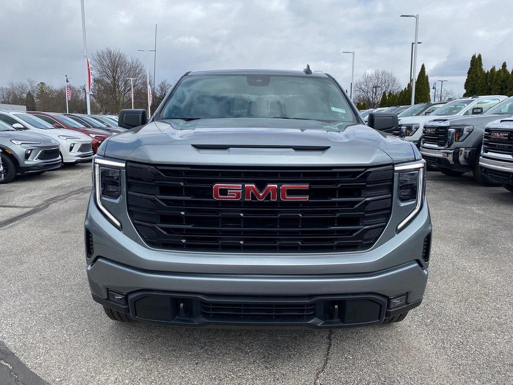 new 2025 GMC Sierra 1500 car, priced at $48,727