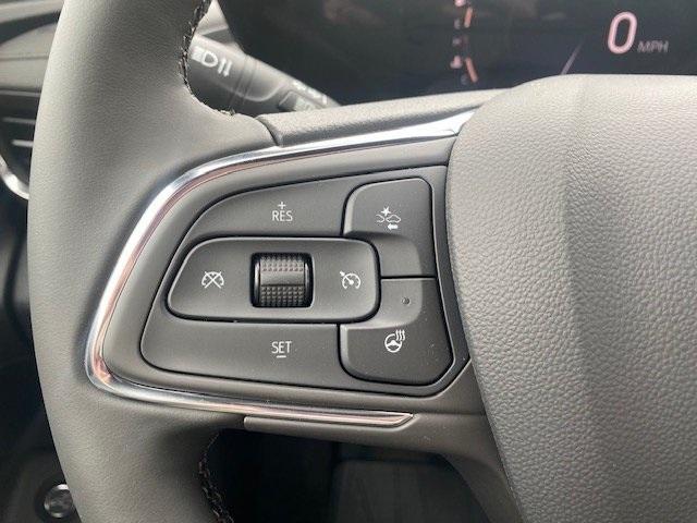 new 2025 Buick Envista car, priced at $25,282