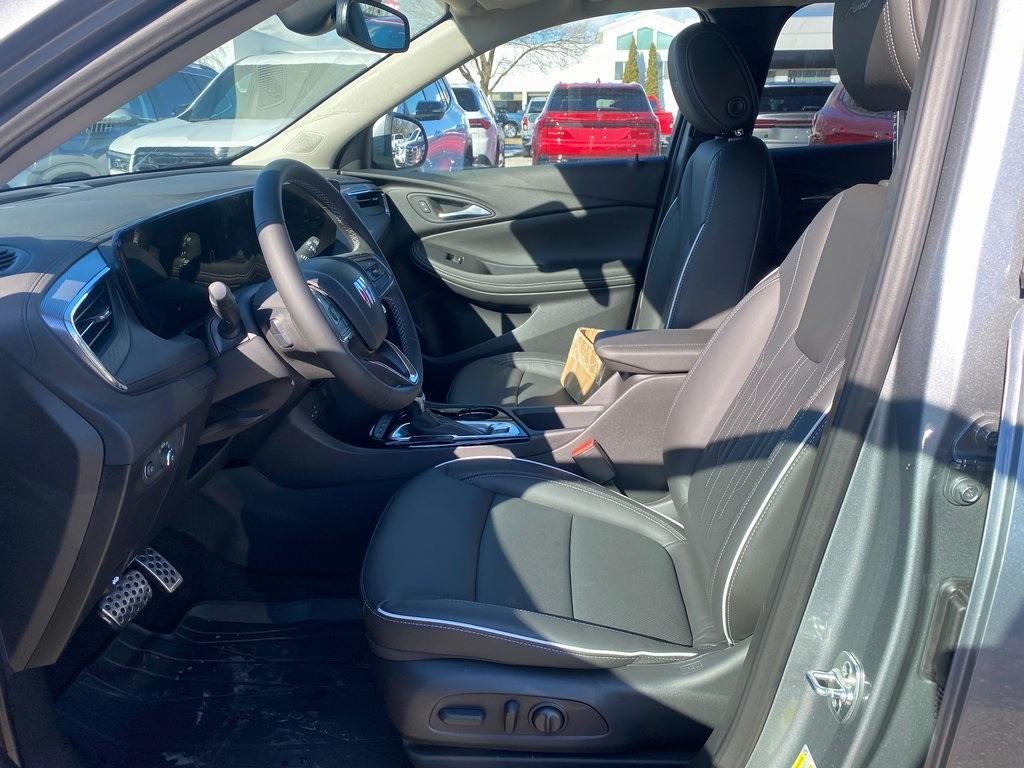 new 2025 Buick Encore GX car, priced at $33,811