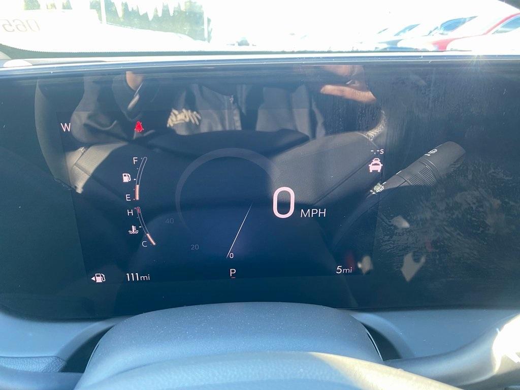 new 2025 Buick Encore GX car, priced at $33,811