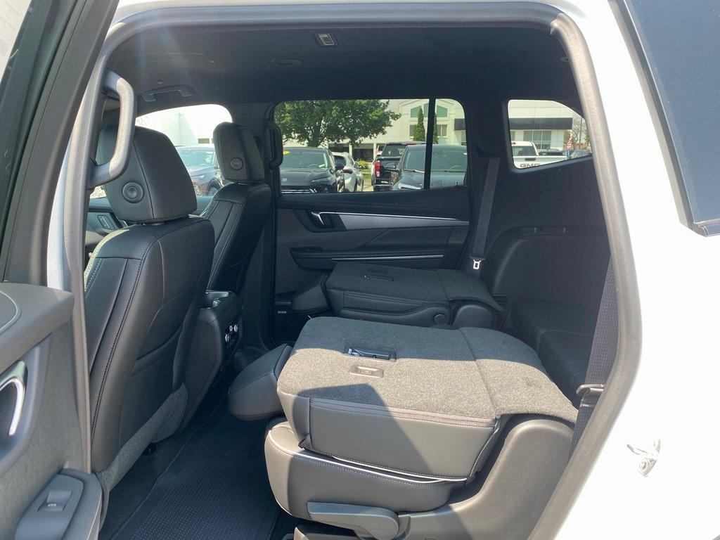 new 2025 Buick Enclave car, priced at $46,496