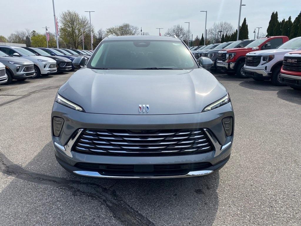 new 2025 Buick Envision car, priced at $38,322