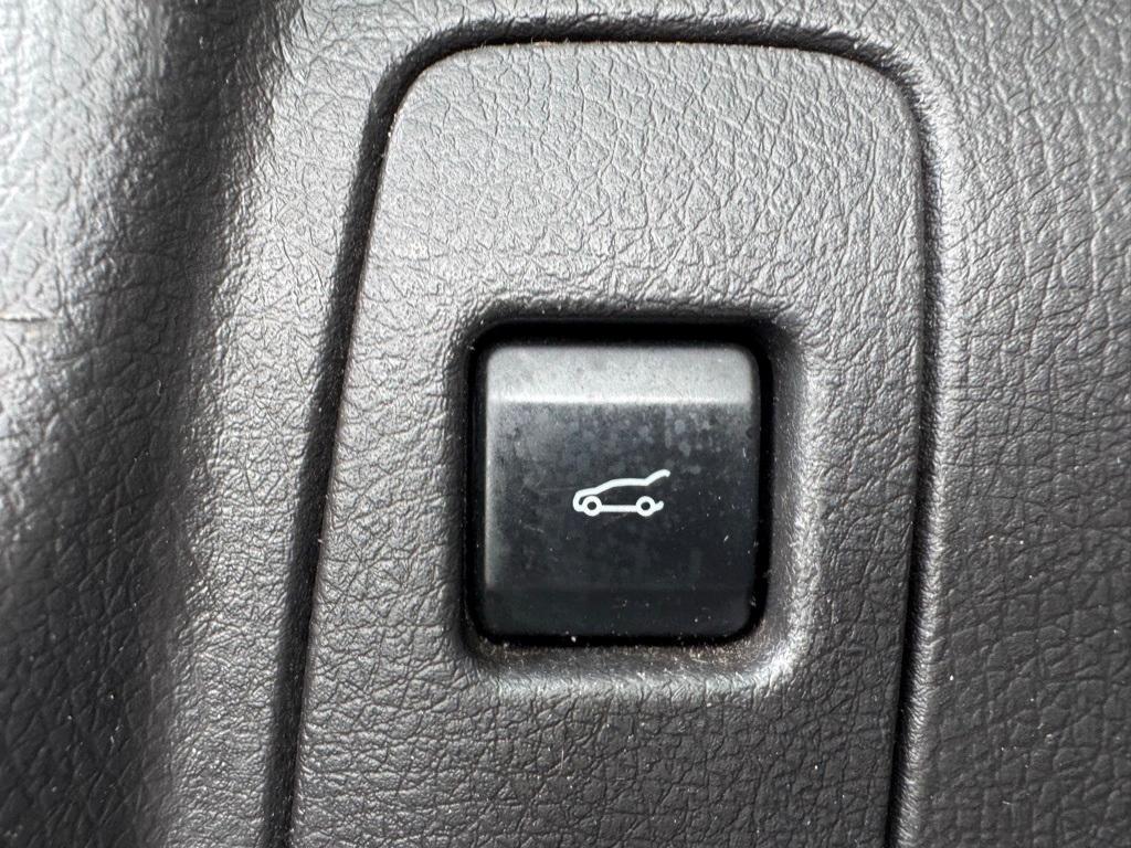 used 2014 Ford Edge car, priced at $4,995