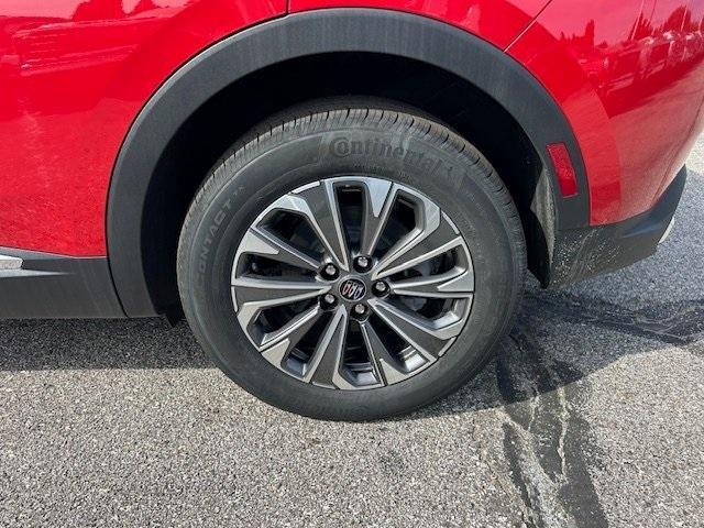 new 2025 Buick Envision car, priced at $38,061
