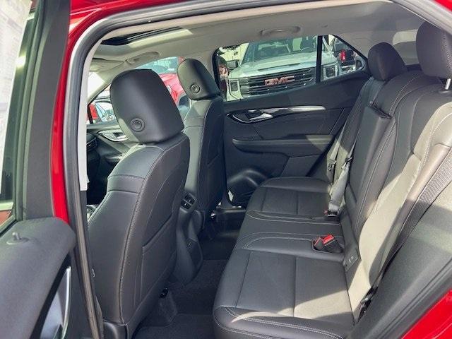 new 2025 Buick Envision car, priced at $38,061