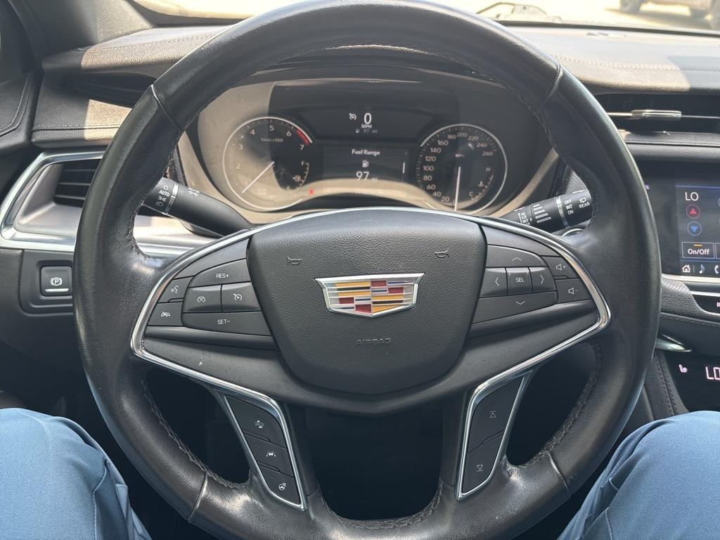 used 2020 Cadillac XT5 car, priced at $22,995