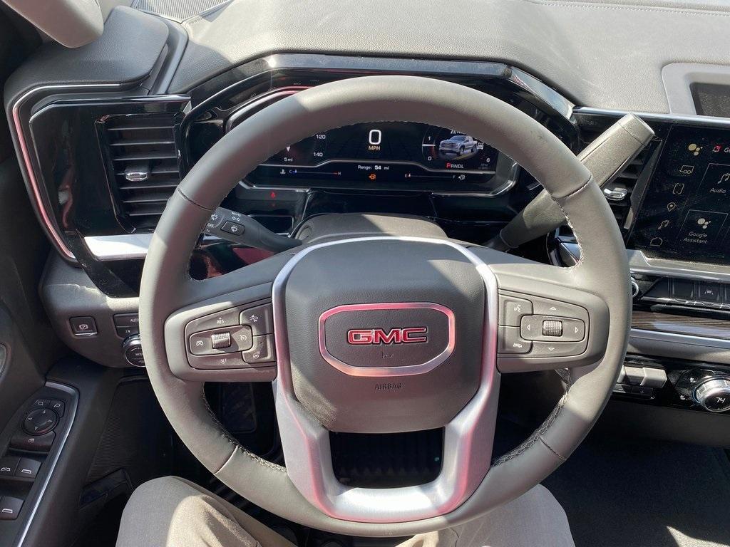 new 2025 GMC Sierra 1500 car, priced at $48,295