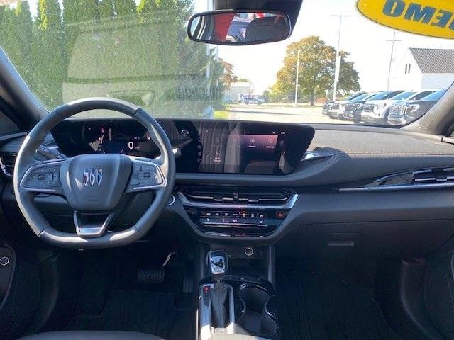 new 2025 Buick Envista car, priced at $28,885