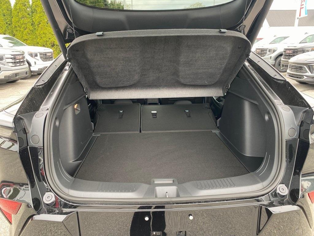 new 2025 Buick Envista car, priced at $29,885