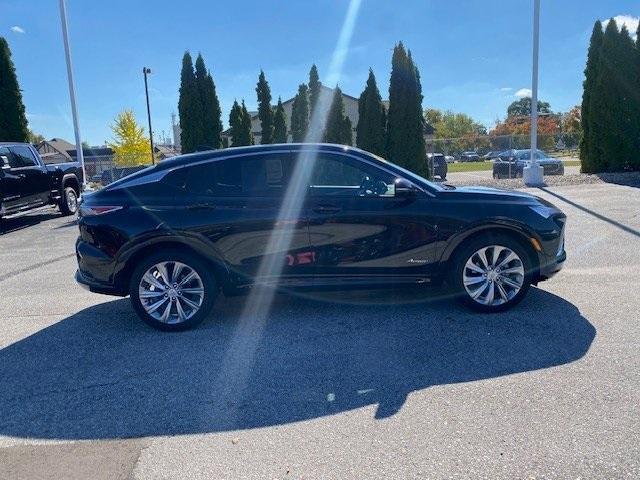 new 2025 Buick Envista car, priced at $28,885