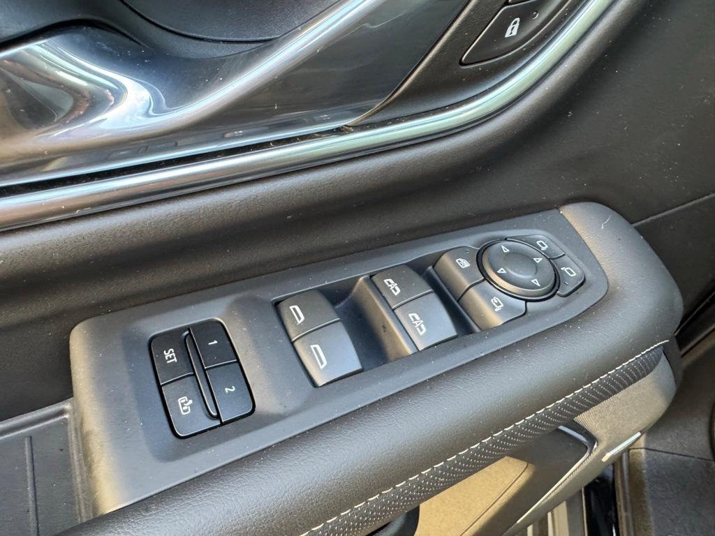 used 2023 GMC Yukon XL car, priced at $59,995