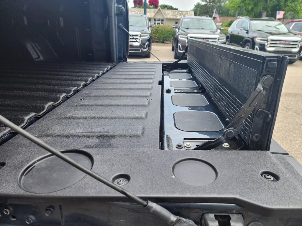 used 2021 GMC Sierra 1500 car, priced at $32,995