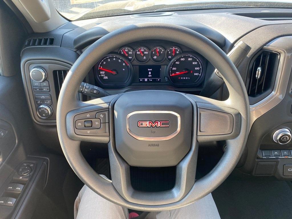 new 2025 GMC Sierra 1500 car, priced at $44,826