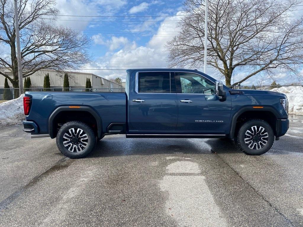 new 2025 GMC Sierra 2500 car, priced at $87,059