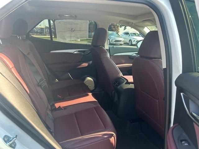 new 2025 Buick Envision car, priced at $38,879